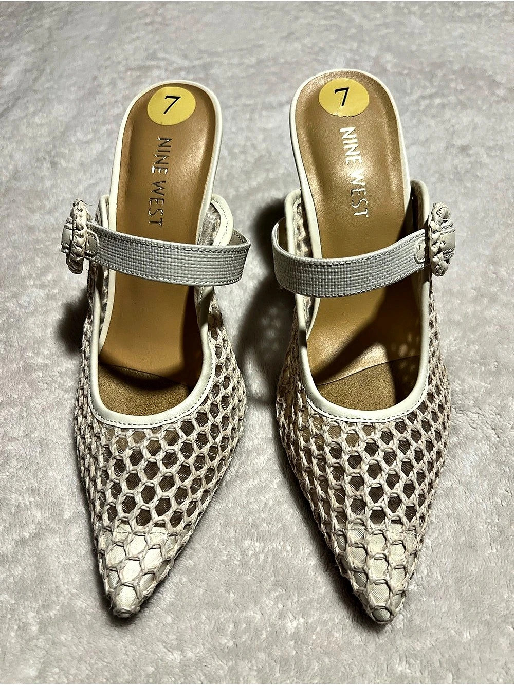 Nine West Rondel Pointed Toe Mule Heels Beige & White US 7